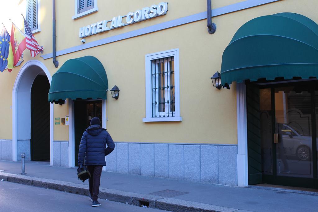 Hotel Al Corso Legnano Exterior foto