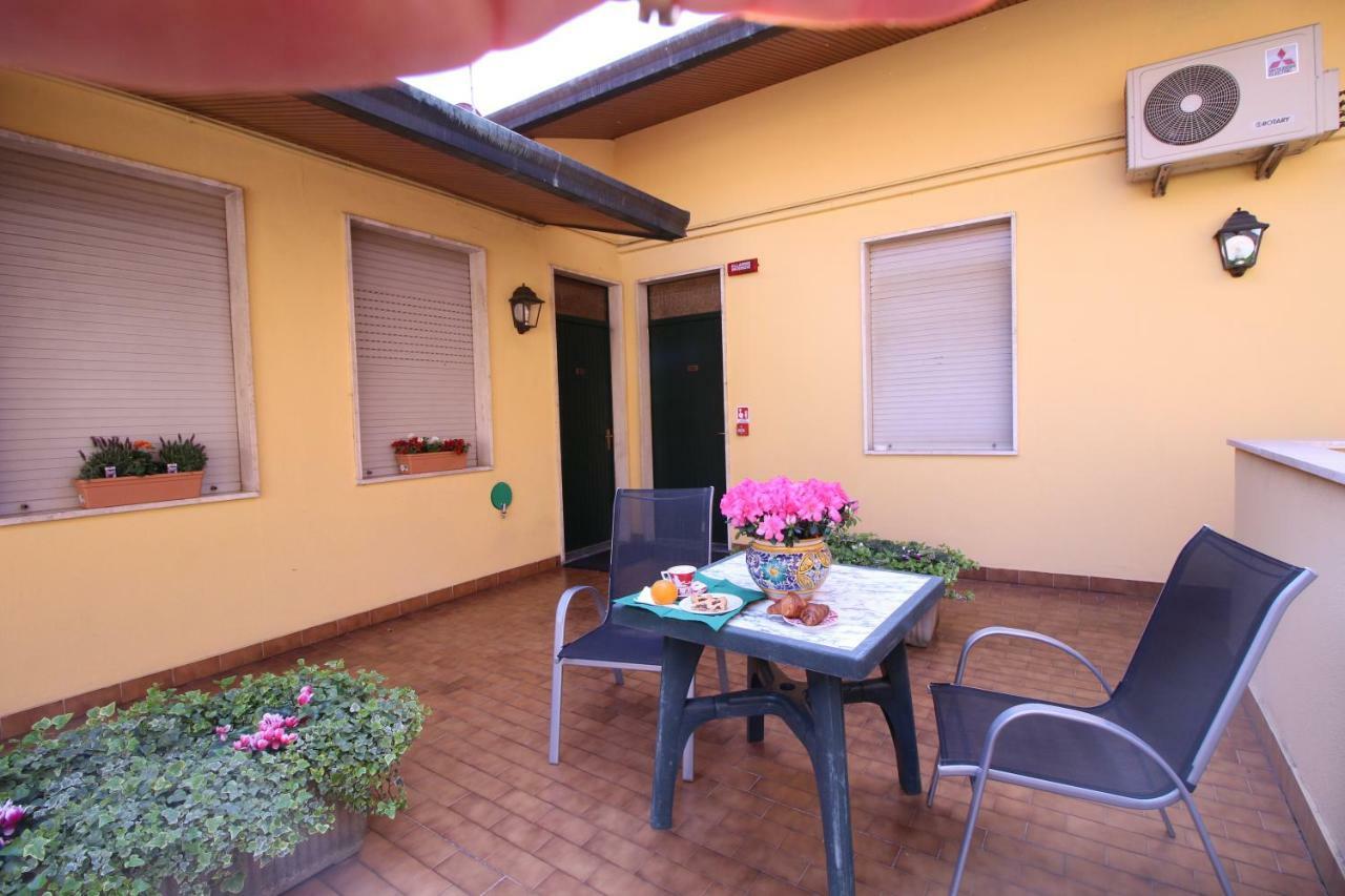 Hotel Al Corso Legnano Exterior foto